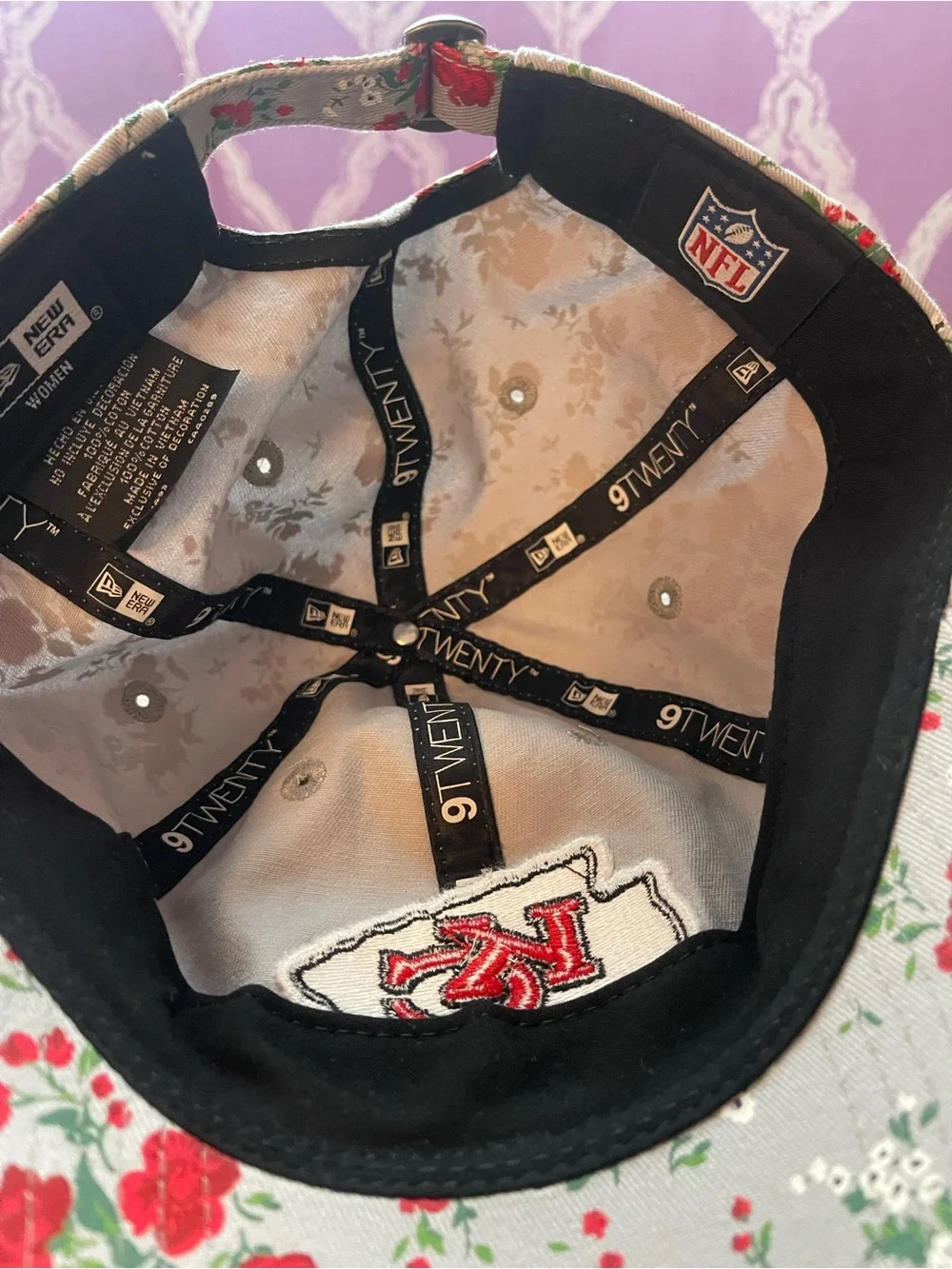 Women’s Kansas City Chiefs Floral Baseball Cap